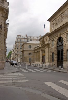 Paris Caddesi