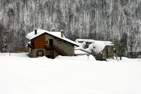 Chalet Alpino, Italia — Foto Stock