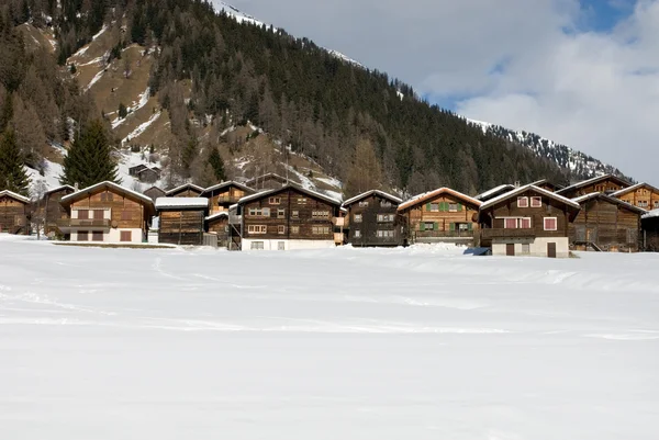Alp dağ evleri — Stok fotoğraf