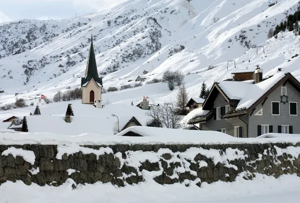 Alpino aldeia — Fotografia de Stock