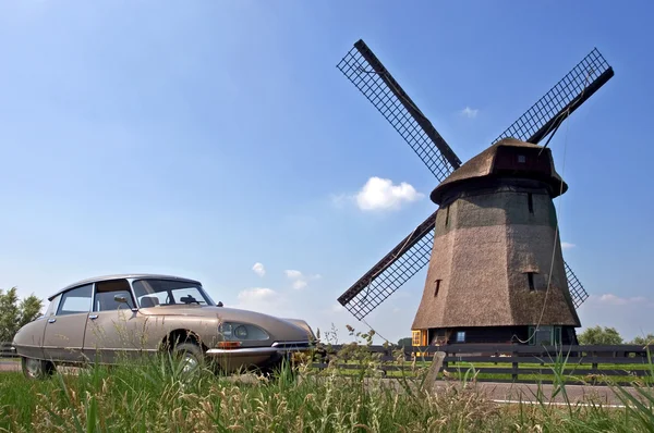 荷兰风车 — 图库照片