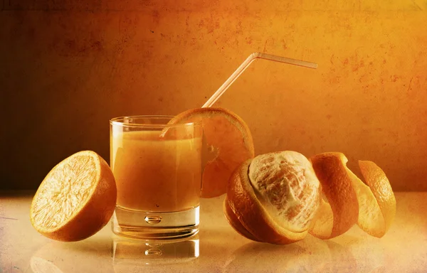 Πορτοκάλια και χυμό — Φωτογραφία Αρχείου