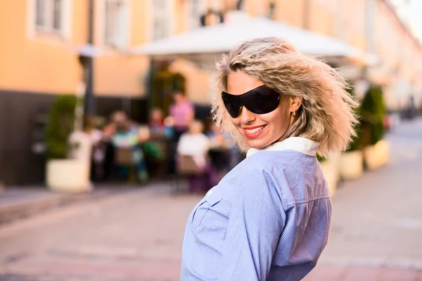 Woman in old city. — Stock Photo, Image