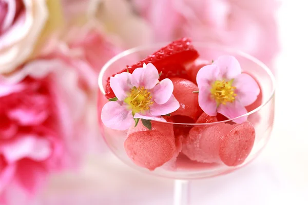 Sorbet aux fraises — Photo