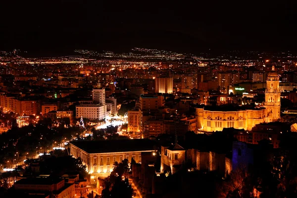 Malaga w nocy — Zdjęcie stockowe