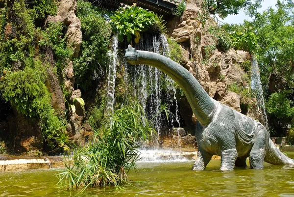 Brontozaura dinozaur — Zdjęcie stockowe