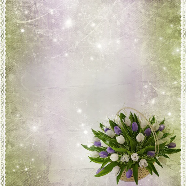 Grüner Grunge-Hintergrund mit Tulpen und Spitze — Stockfoto