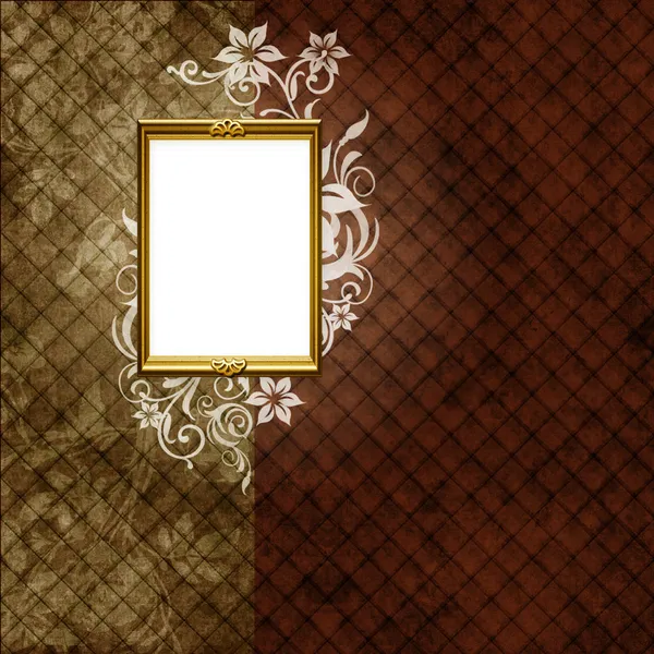 Золотая рамка на винтажных полосатых обоях — стоковое фото