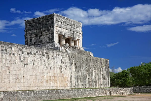 A jaguar, Chichén-Itzá, Mexikó-templom — Stock Fotó