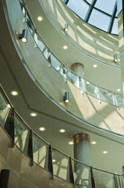 Moderne architectuur, interieur mall — Stockfoto