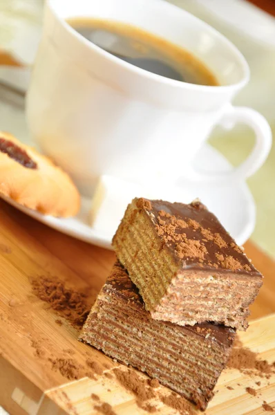 Tasty waffle cake and coffee — Stock Photo, Image