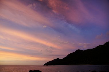 Deniz günbatımı. Borneo.