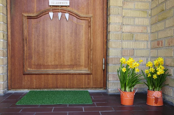 Spring home entry — Stock Photo, Image