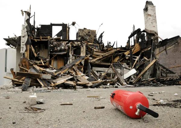Tűzvész után drámai táj Stock Kép