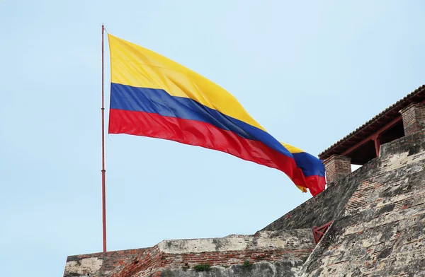 Paisaje con bandera de Colombia —  Fotos de Stock