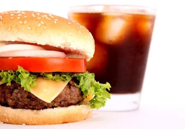 Hamburger i pić — Zdjęcie stockowe