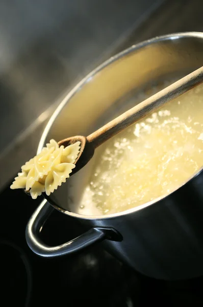 Koken pasta 's — Stockfoto