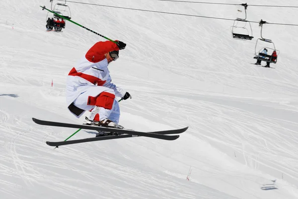 Esquiador de salto —  Fotos de Stock
