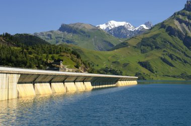 Dam of mountain clipart
