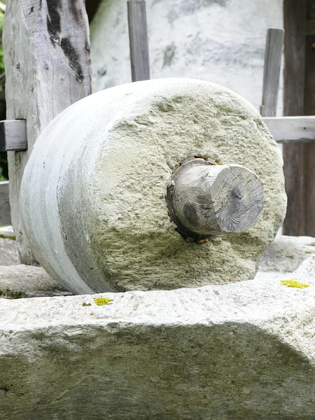Piedra de molino — Foto de Stock