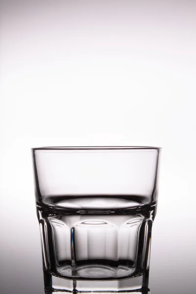 Et glass vann – stockfoto