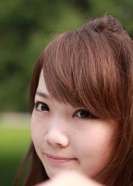 Uma linda mulher asiática — Fotografia de Stock