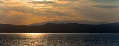 lake garda İtalya üzerinden görüntülemek