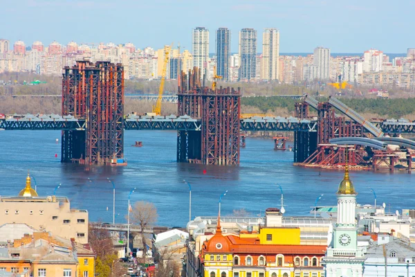 Киевские предприятия и промышленный город — стоковое фото