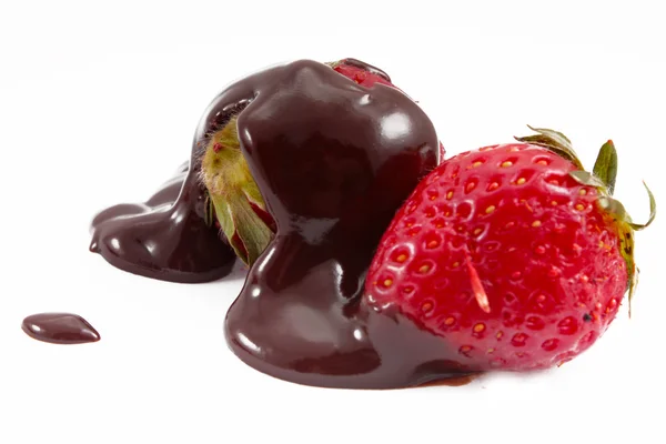 Morango em chocolate — Fotografia de Stock