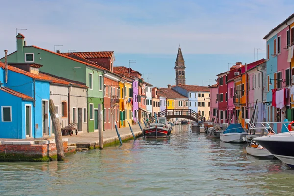 Burano színes város Olaszországban — Stock Fotó