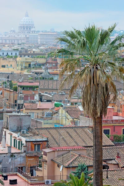 Blick über die Innenstadt von Rom — Stockfoto