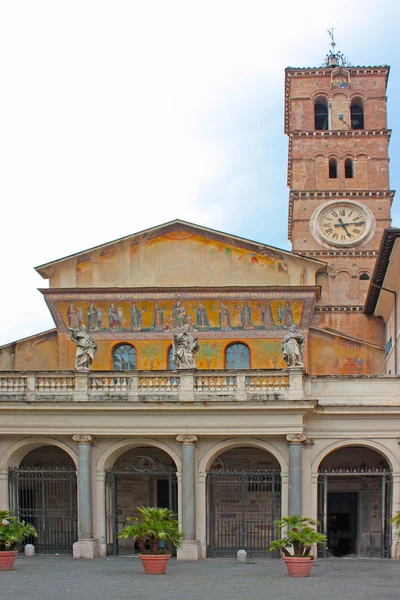 Piazza Santa Maria in Trastevere — Stock Photo, Image