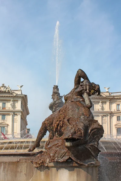 Fonte na Piazza della Reppublica — Fotografia de Stock