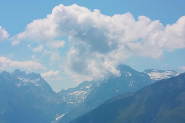 Βουνά στην Ελβετία — Φωτογραφία Αρχείου