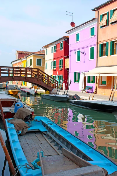 Casas de cores em Veneza — Fotografia de Stock