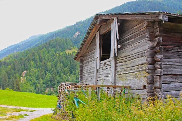 Село в Швейцарії — стокове фото