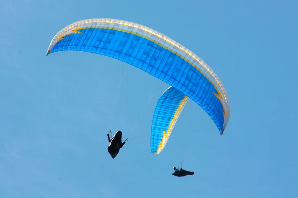 Paragliding in Julische Alpen — Stockfoto