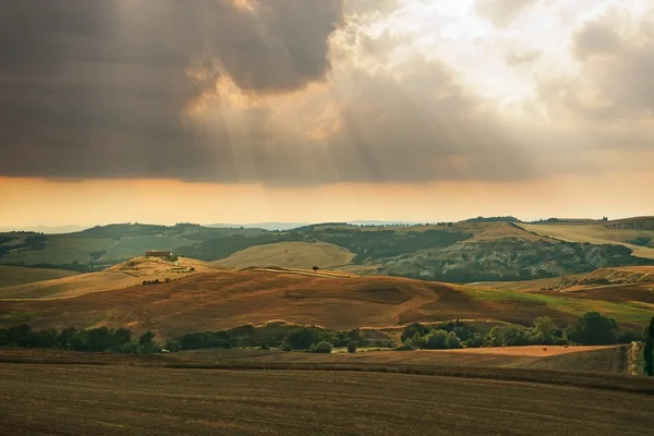 Italiaanse platteland in Toscane — Stockfoto