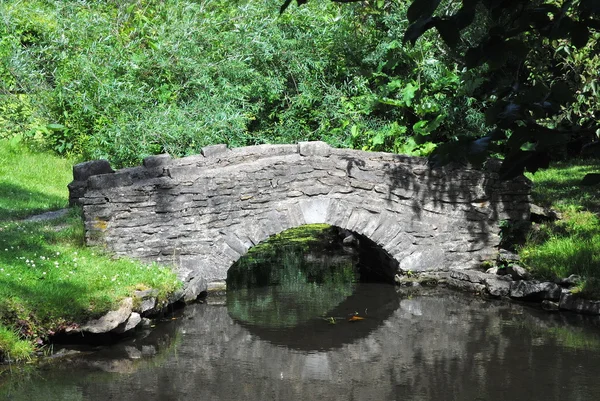 Παλιό πέτρινο γεφύρι Φωτογραφία Αρχείου