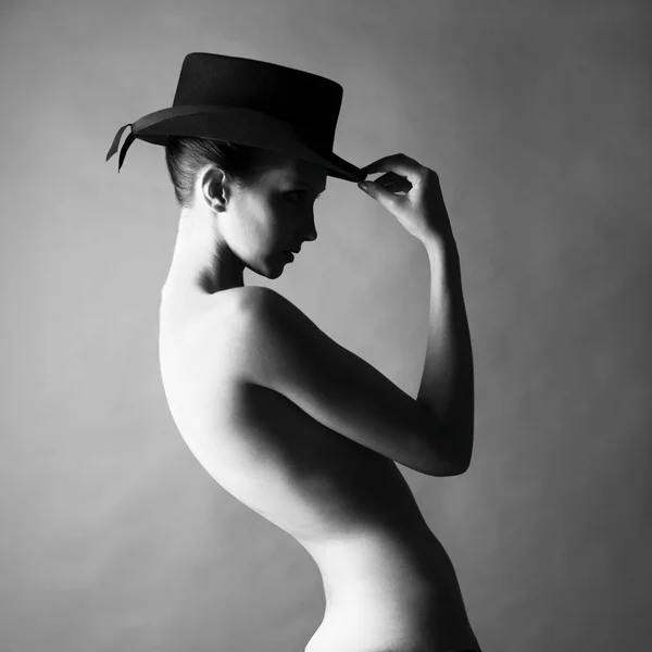 Nackte Dame mit Hut — Stockfoto