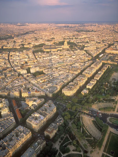 View on Paris from the Eiffel Tower. — Stock Photo, Image