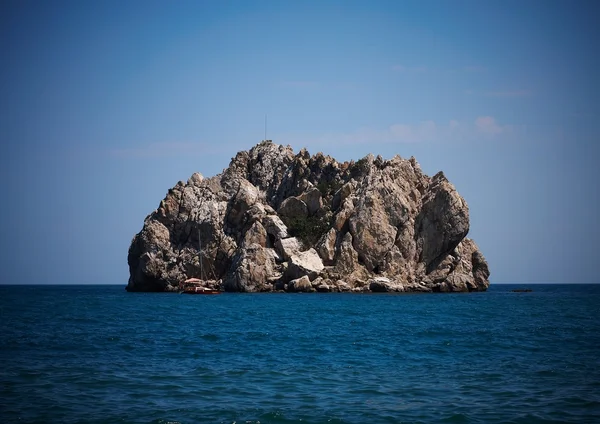 Kayalar adalary. Gurzuf ilçesi. — Stok fotoğraf