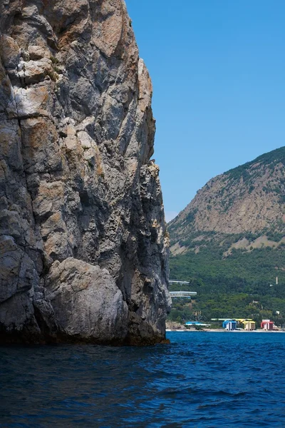 Stenar nära gurzuf, Ukraina — Stockfoto