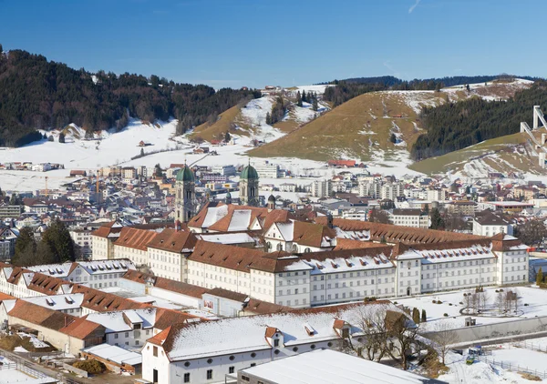 Einsiedeln kolostor télen, Svájc — Stock Fotó
