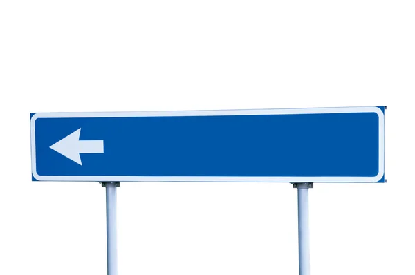 Синий дорожный знак на белом — стоковое фото