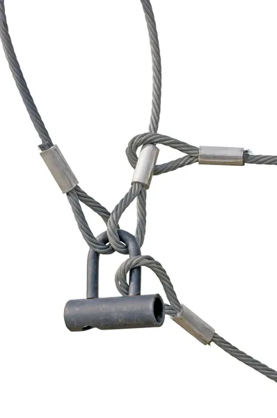 Βιομηχανική ασφάλεια lock και συμπλέκονται σύρμα βρόχο σχοινιά closeup απομονωθεί — Φωτογραφία Αρχείου