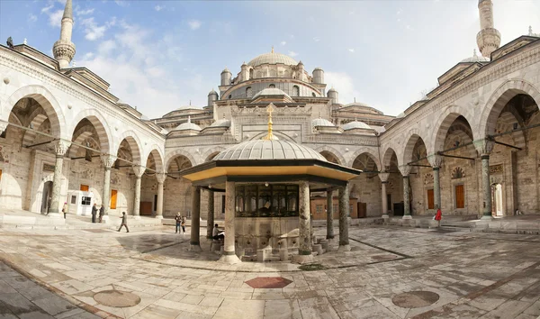 Cour de la mosquée — Photo