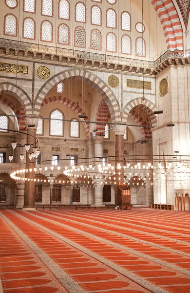 Dentro de la mezquita Suleymaniye — Foto de Stock