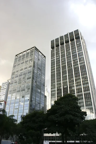Céu escuro sobre São Paulo — Fotografia de Stock