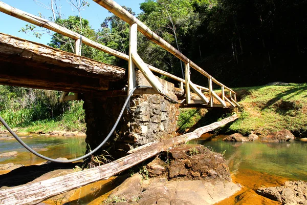 Podul peste un râu din Bahia — Fotografie, imagine de stoc